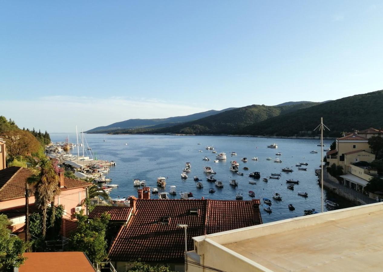 Apartment Suzie Q - Intermezzo With Sea View Rabac Exterior foto