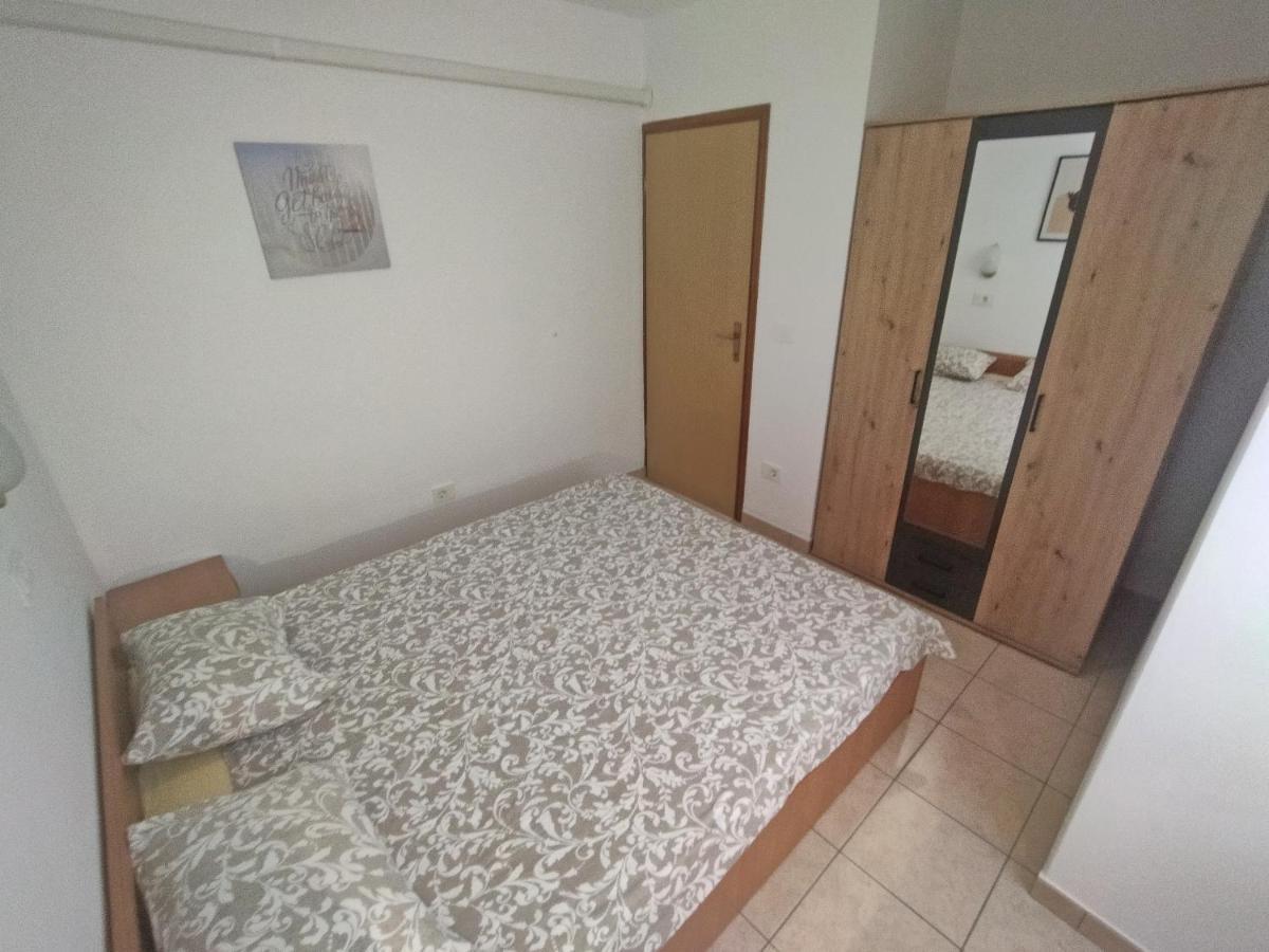 Apartment Suzie Q - Intermezzo With Sea View Rabac Exterior foto